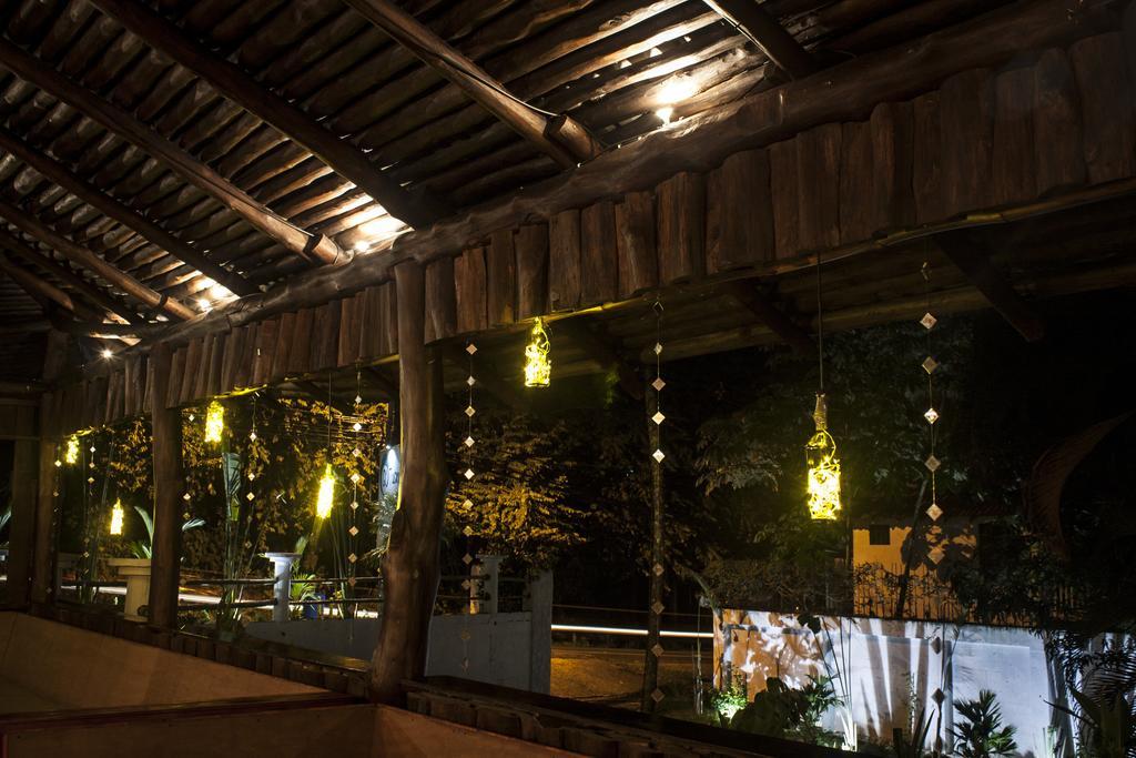Manuel Antonio Hostel Resort Ngoại thất bức ảnh