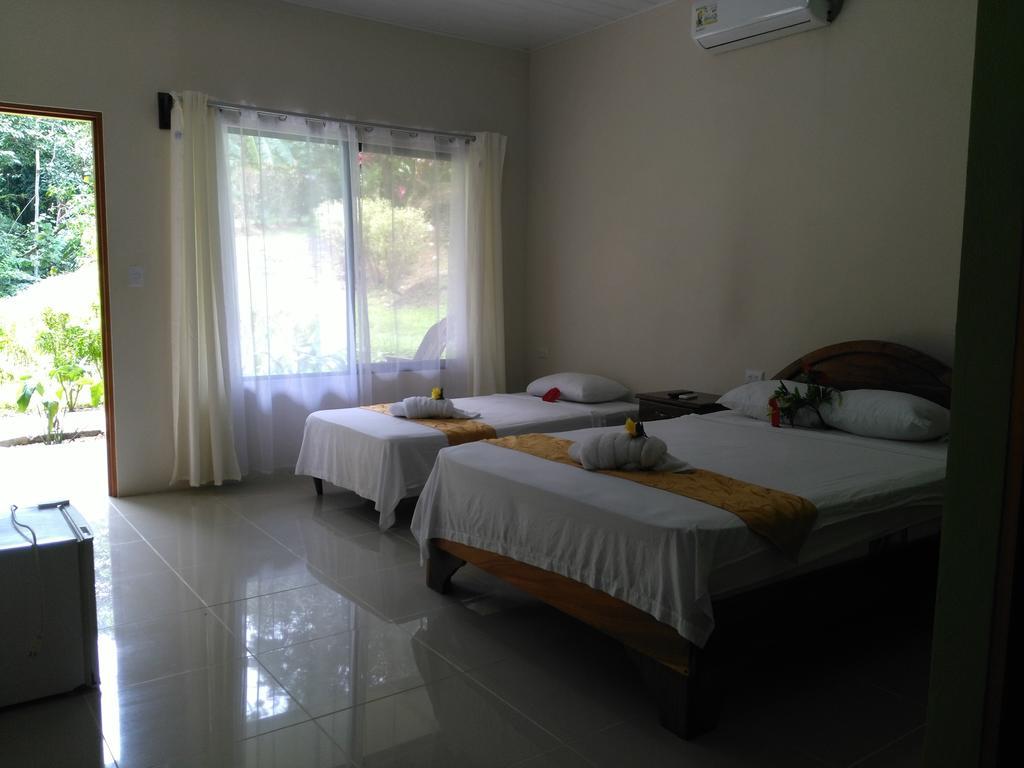 Manuel Antonio Hostel Resort Ngoại thất bức ảnh