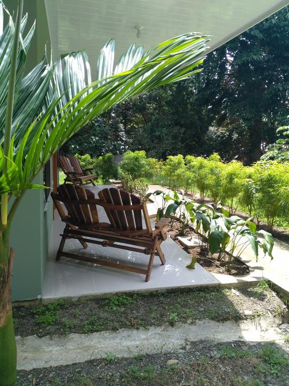 Manuel Antonio Hostel Resort Ngoại thất bức ảnh