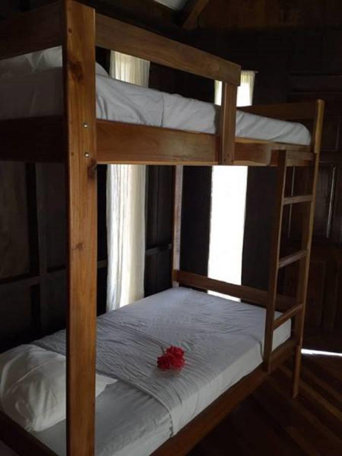Manuel Antonio Hostel Resort Ngoại thất bức ảnh